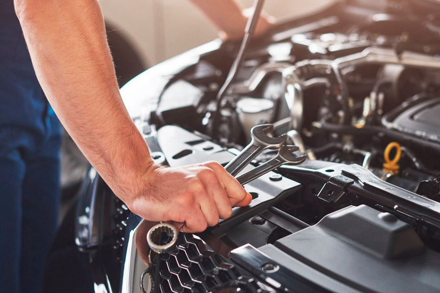 5 Señales de Que Tu Coche Necesita Una Revisión Urgente